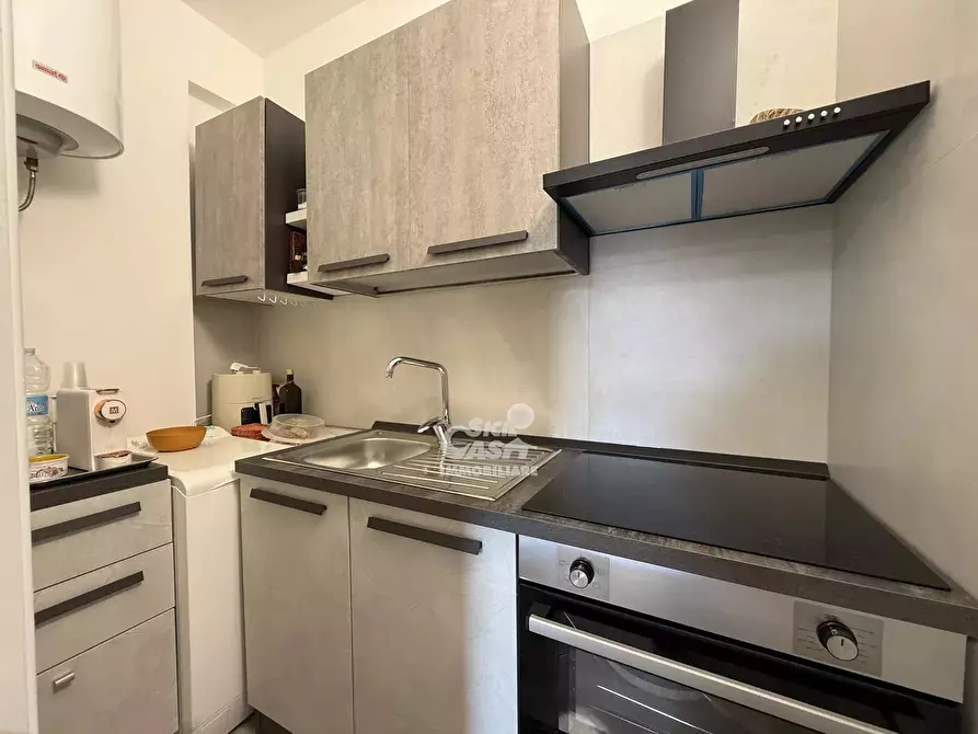 Immagine 3 di Casa trifamiliare in affitto  a Marsala