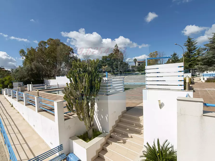 Immagine 4 di Casa trifamiliare in vendita  in Contrada Piano Milo a Noto