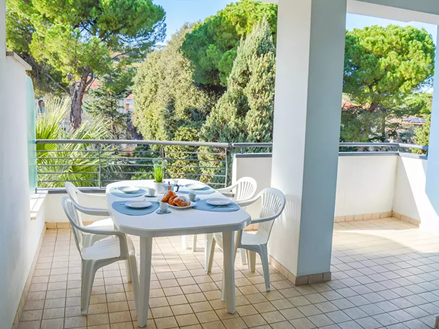 Immagine 25 di Casa trifamiliare in vendita  in via Gabriele D'Annunzio, 209. a Pineto