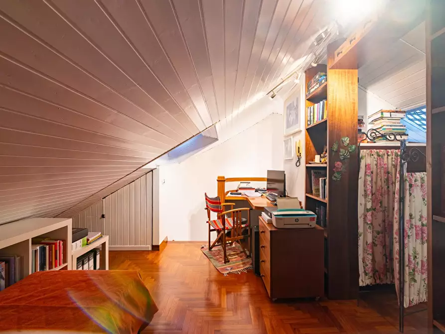 Immagine 24 di Terreno edificabile in vendita  in Via Volturno a Buccinasco