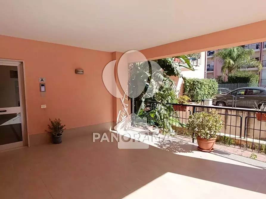 Immagine 30 di Casa trifamiliare in vendita  in 1 Via Don enrico Russo  a Alcamo