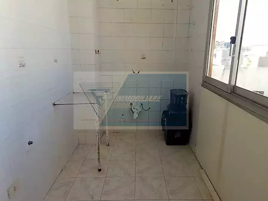 Immagine 11 di Casa trifamiliare in vendita  in Via Carso a Siracusa