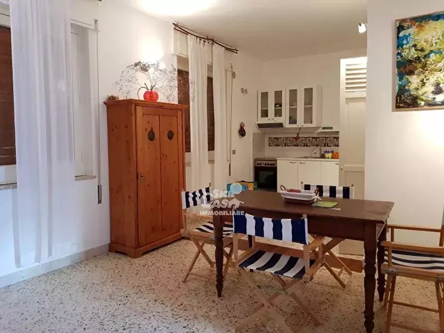Immagine 4 di Casa trifamiliare in affitto  a Marsala