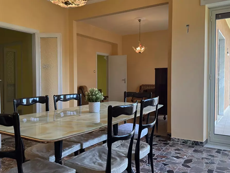 Immagine 2 di Casa trifamiliare in vendita  in Contrada Guarassano a Cosenza