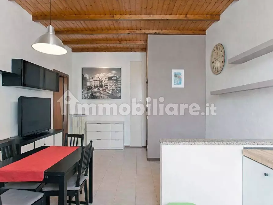 Immagine 2 di Casa trifamiliare in affitto  in Viale Stelvio, 51 a Milano