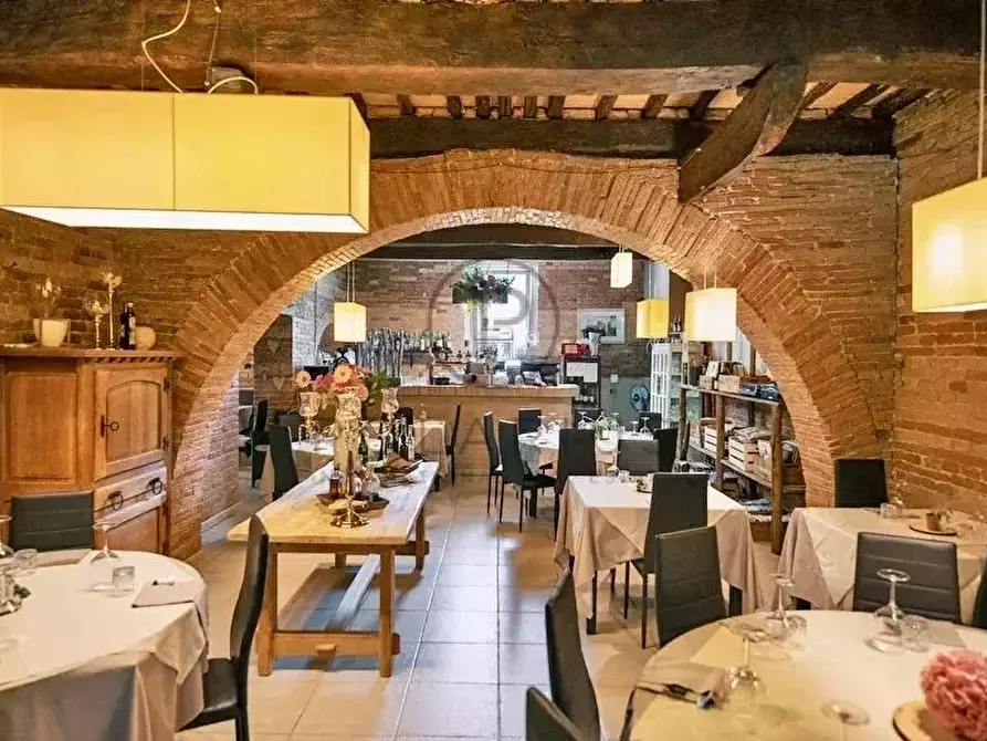 Immagine 44 di Attico in vendita  in Matelica a Esanatoglia