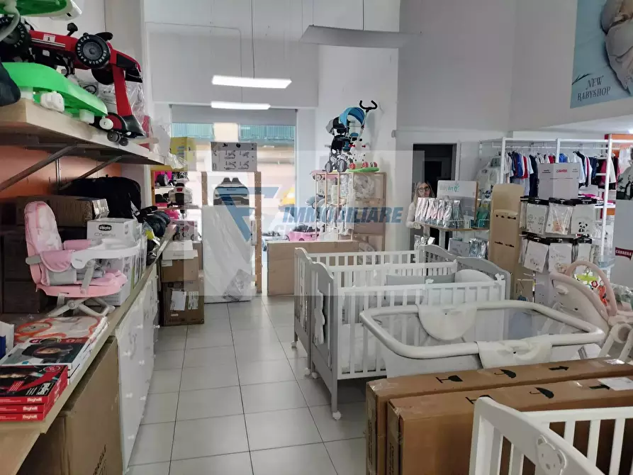 Immagine 11 di Attico in vendita  in Viale Italia a Augusta