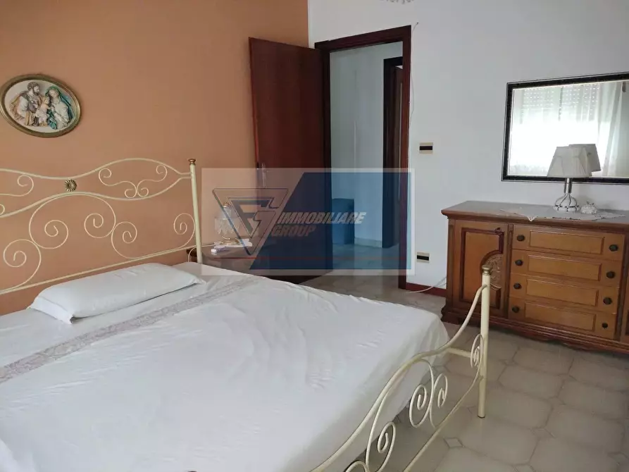 Immagine 6 di Casa trifamiliare in vendita  in Via Vincenzo Boscarino a Siracusa