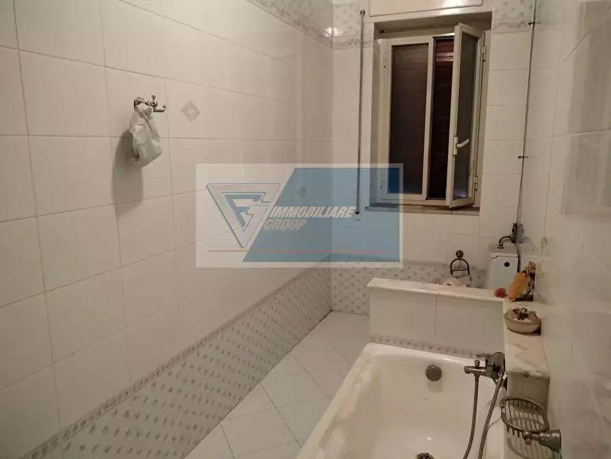 Immagine 10 di Casa trifamiliare in vendita  in Via Carso a Siracusa