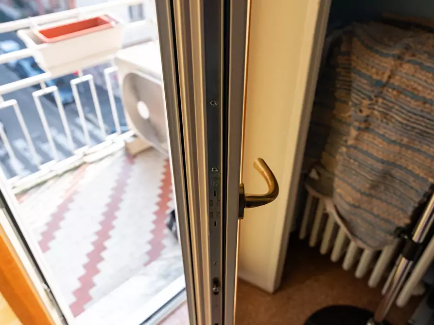 Immagine 28 di Casa trifamiliare in vendita  a Milano