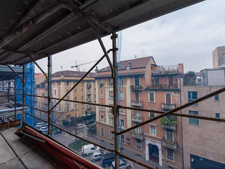 Immagine 19 di Casa trifamiliare in vendita  in Via Felice Poggi, 14 a Milano