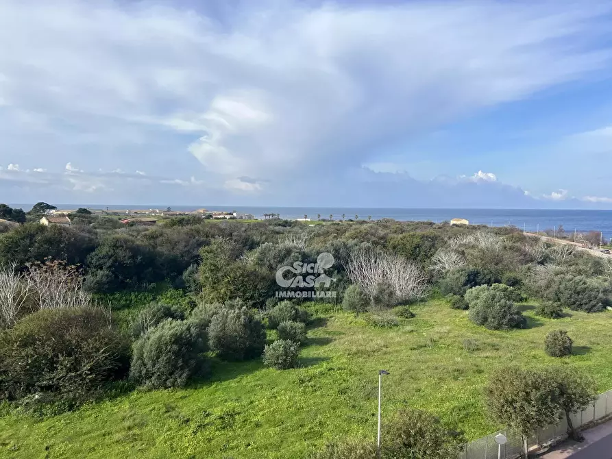 Immagine 7 di Casa trifamiliare in vendita  in via Honor Frost a Marsala