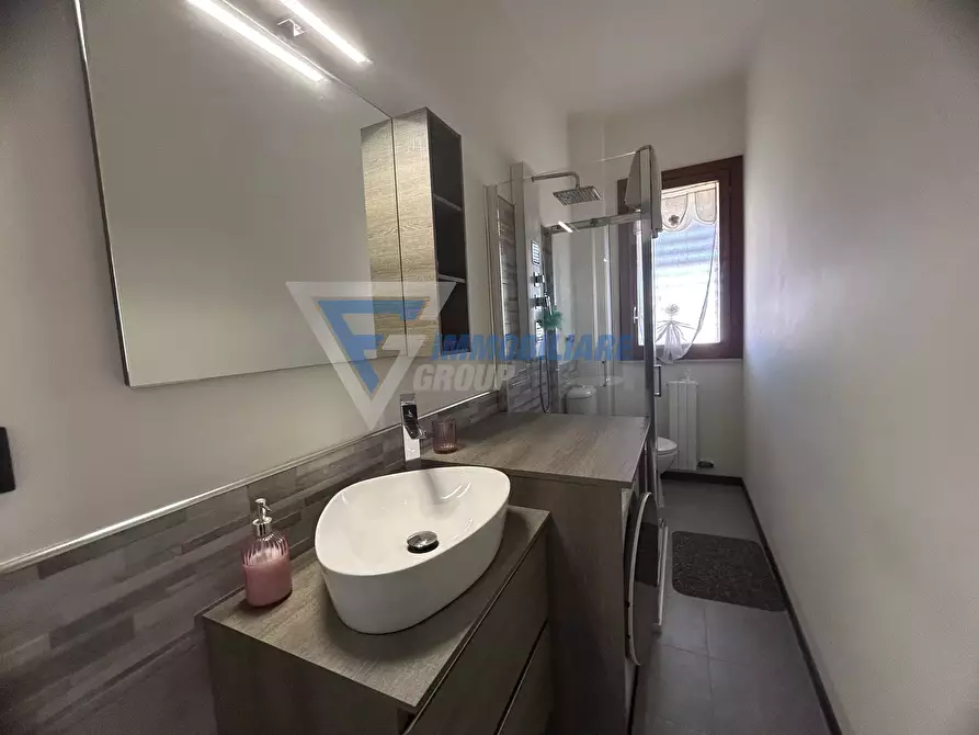 Immagine 12 di Casa trifamiliare in vendita  in Viale Scala Greca a Siracusa