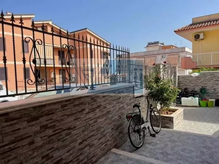 Immagine 18 di Monolocale in vendita  in Via Giorgio Vasari a Noto