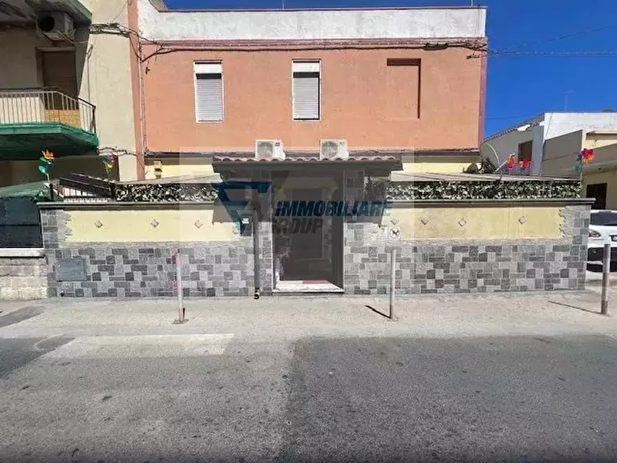 Immagine 5 di Casa trifamiliare in vendita  in Via dei Servi di Maria a Siracusa