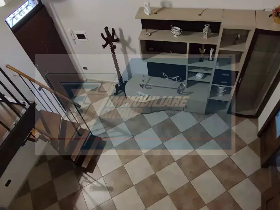 Immagine 11 di Casa trifamiliare in vendita  in Via Re Ierone II a Siracusa