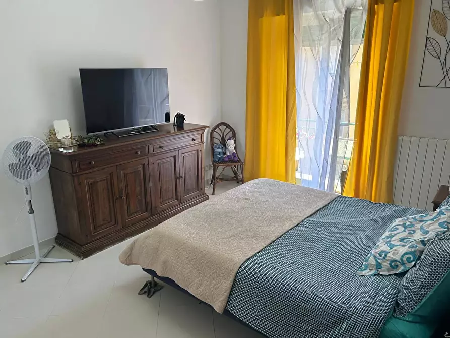 Immagine 3 di Casa trifamiliare in vendita  in Via Gianchette, n1 a Ventimiglia