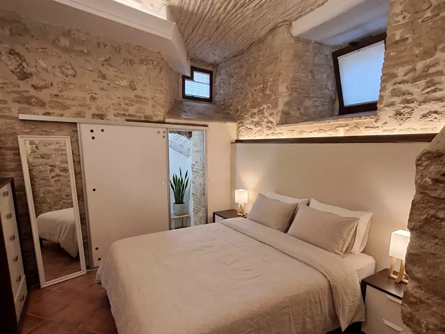 Immagine 3 di Casa trifamiliare in vendita  in Via Aspromonte, 3 a Narni