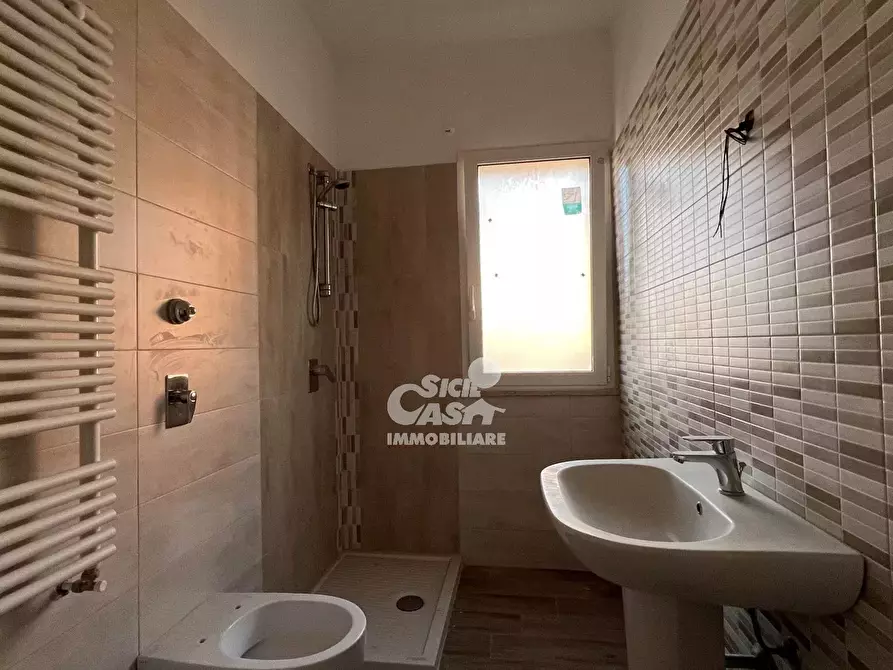 Immagine 16 di Casa trifamiliare in vendita  a Marsala