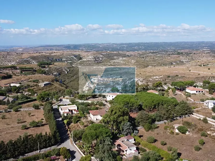 Immagine 21 di Terreno in vendita  a Avola
