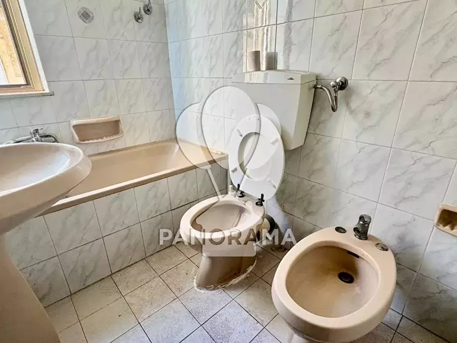 Immagine 10 di Casa trifamiliare in vendita  in Via Fusinato a Alcamo