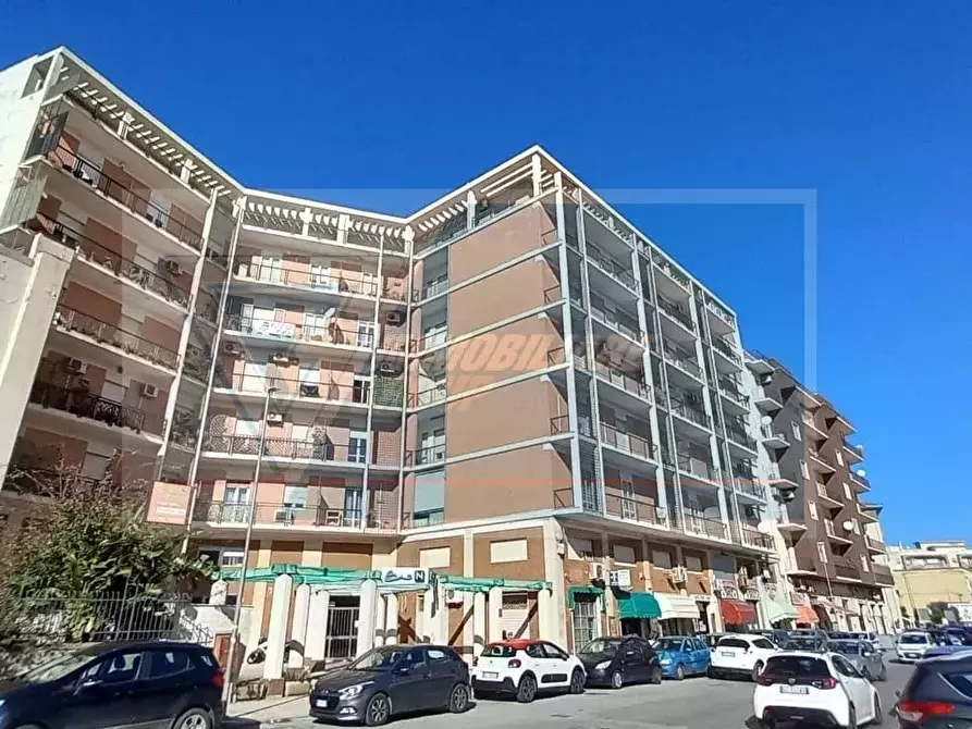 Immagine 2 di Casa trifamiliare in vendita  in Viale Tunisi, 53 a Siracusa