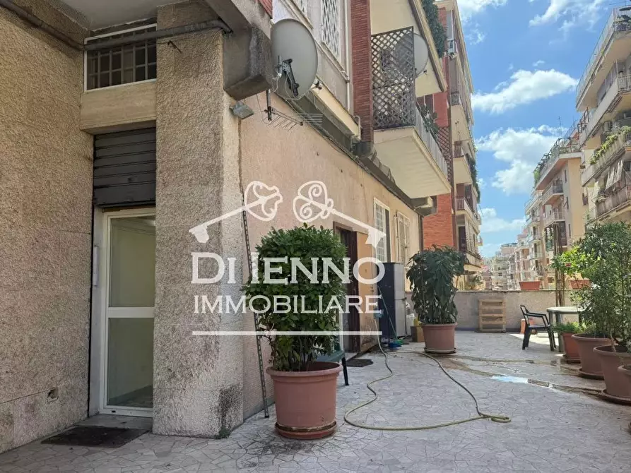 Immagine 2 di Castello in vendita  in Largo Giorgio Maccagno a Roma