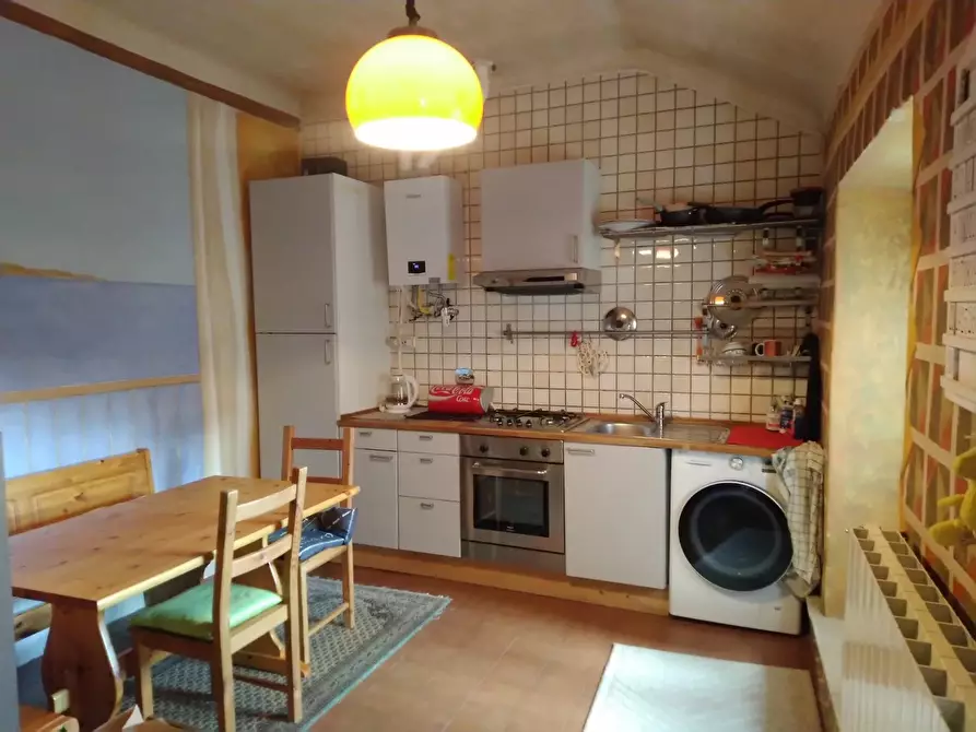 Immagine 6 di Casa trifamiliare in vendita  in Via Garibaldi, 18 a Ventimiglia