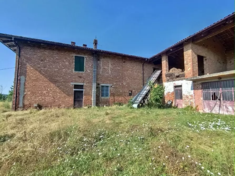 Immagine 18 di Terreno edificabile in vendita  a San Damiano D'asti