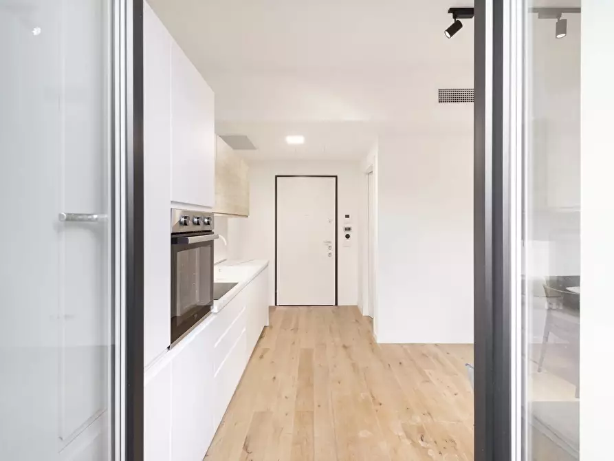Immagine 11 di Casa trifamiliare in affitto  in Via Ravenna, 14 a Milano