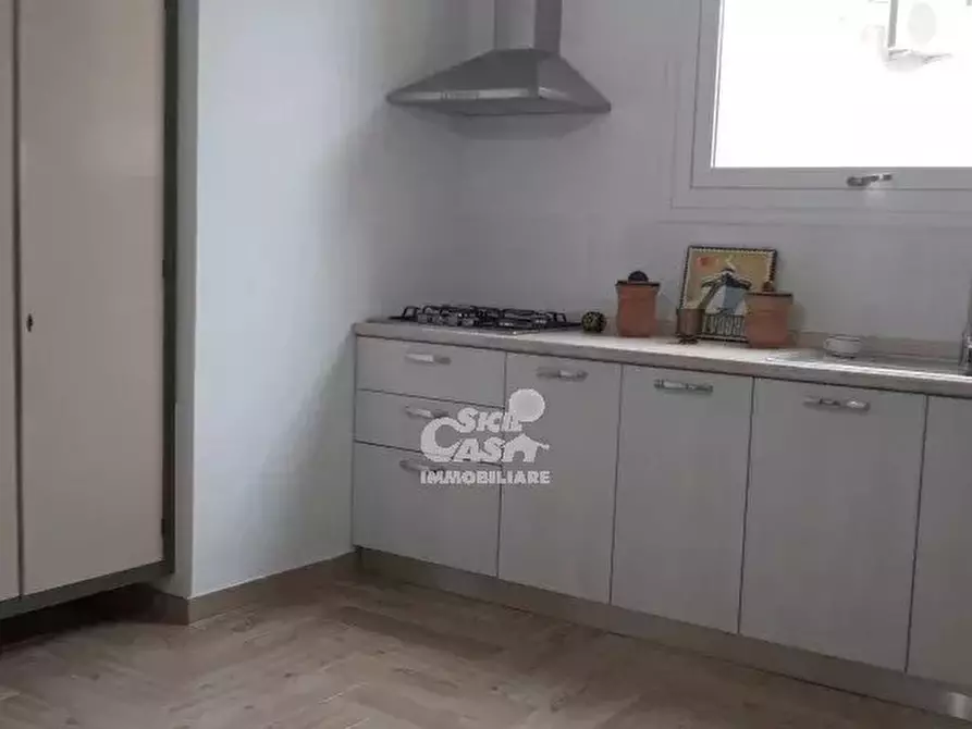 Immagine 3 di Casa trifamiliare in affitto  a Marsala