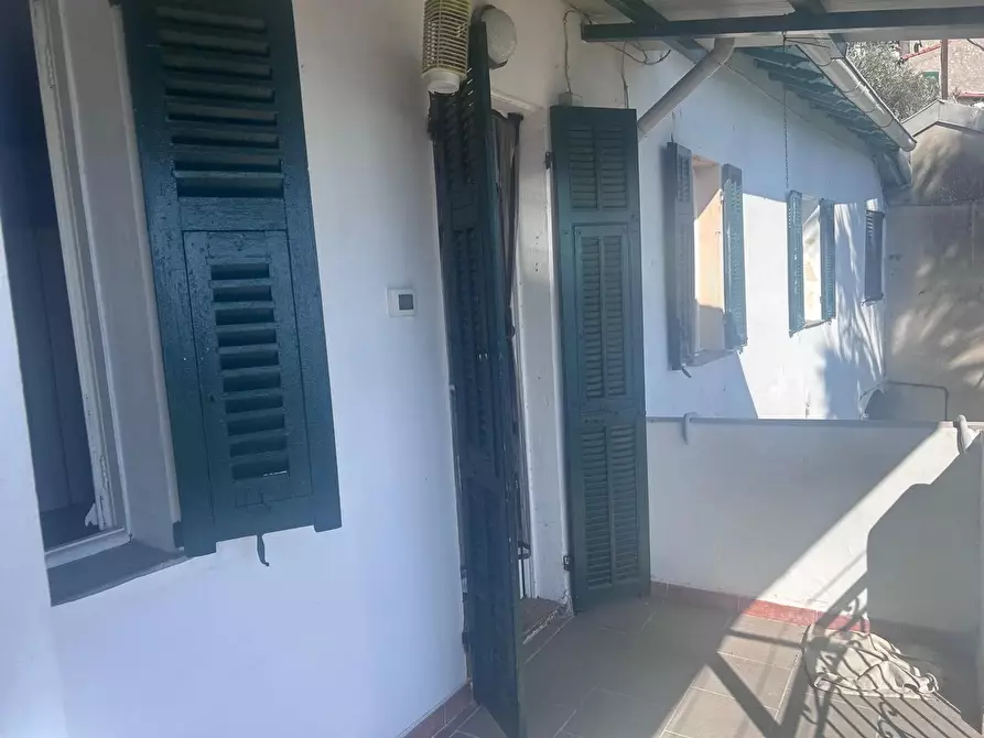 Immagine 7 di Casa trifamiliare in vendita  a Ventimiglia