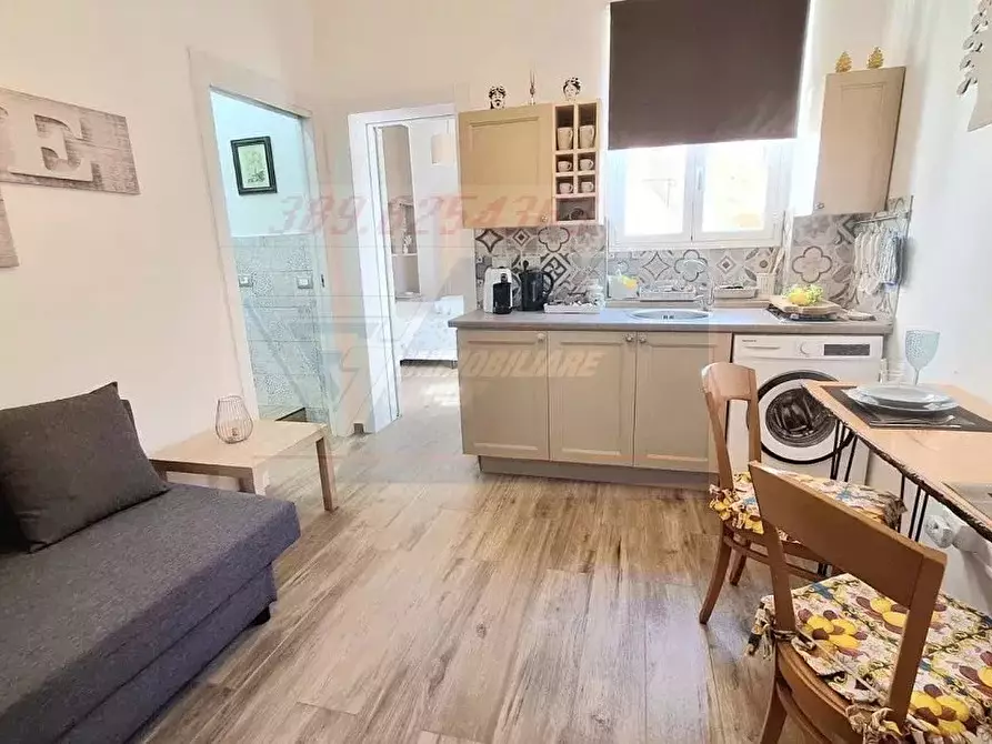 Immagine 8 di Casa trifamiliare in affitto  in Via Bainsizza a Siracusa