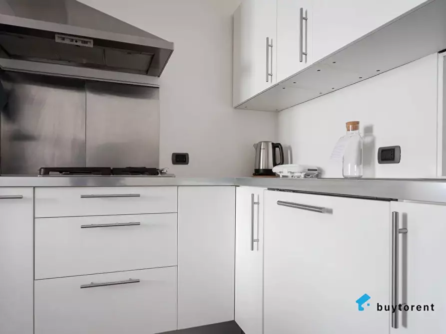 Immagine 5 di Casa trifamiliare in vendita  in Via Archimede, 41 a Milano