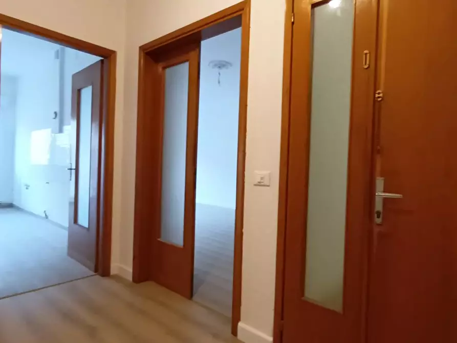 Immagine 15 di Casa trifamiliare in vendita  a Vittorio Veneto