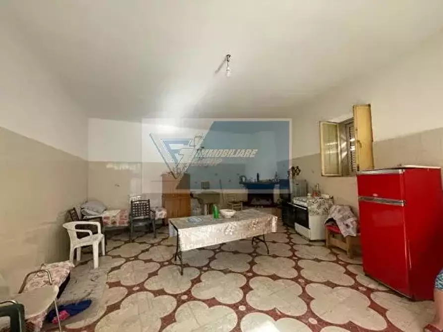 Immagine 26 di Monolocale in vendita  in Via Firenze a Noto