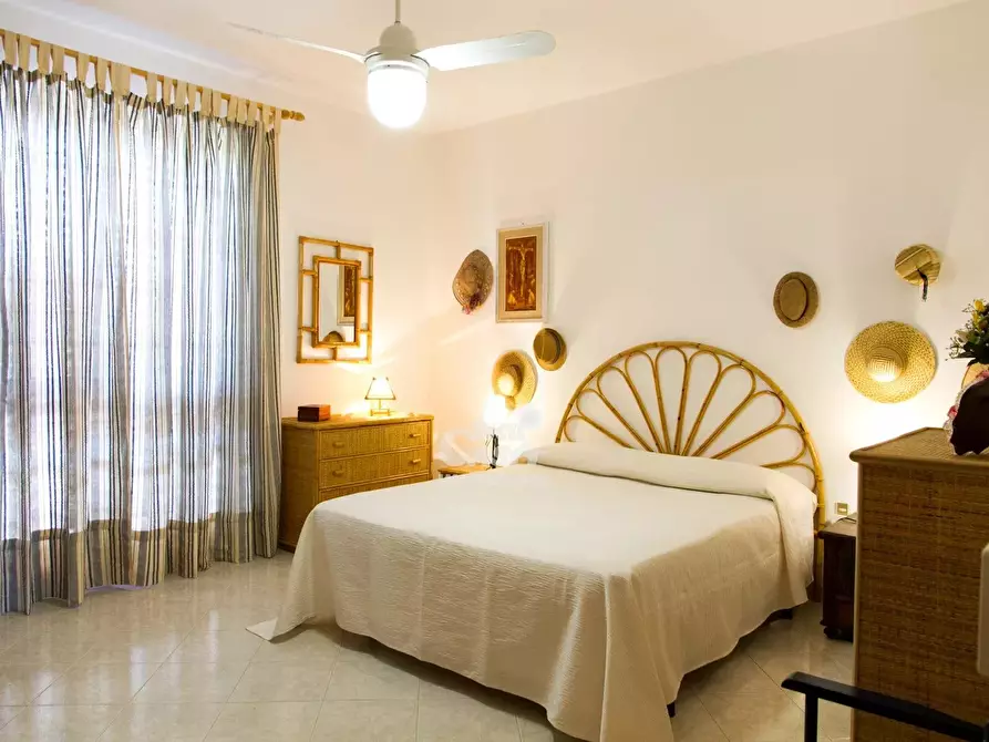 Immagine 19 di Casa trifamiliare in vendita  a Marsala