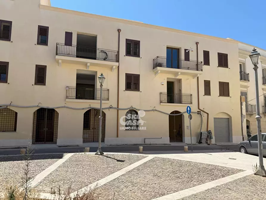 Immagine 8 di Casa trifamiliare in vendita  a Marsala