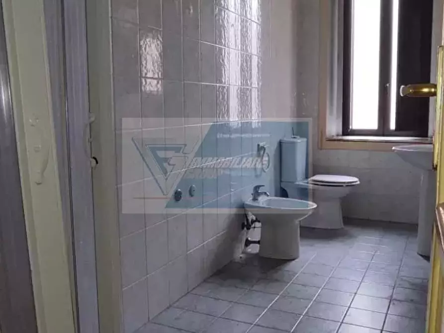 Immagine 8 di Casa trifamiliare in vendita  in Via Diodoro Siculo a Siracusa