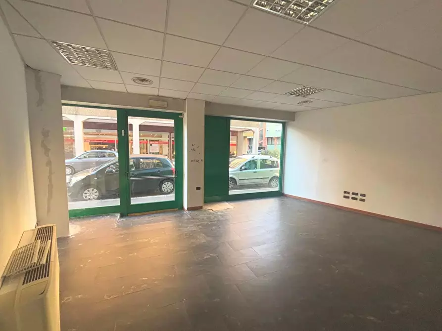 Immagine 17 di Castello in affitto  in Via Umberto Fogagnolo a Sesto San Giovanni