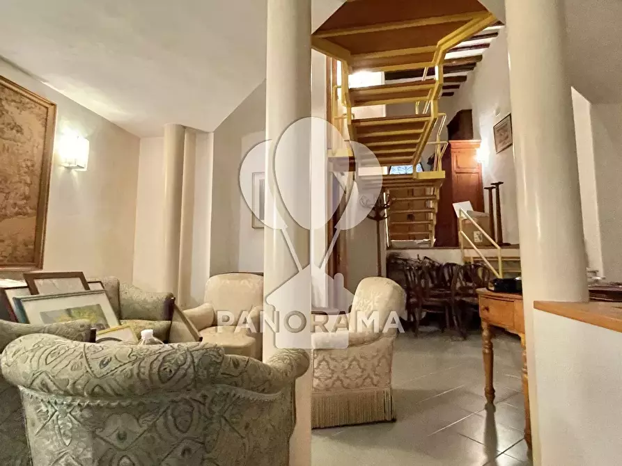 Immagine 14 di Casa trifamiliare in vendita  in via XI Febbraio a Alcamo