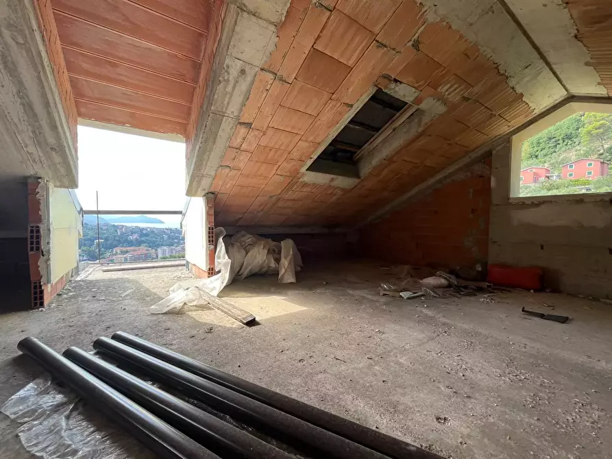 Immagine 13 di Terreno edificabile in vendita  a Chiavari