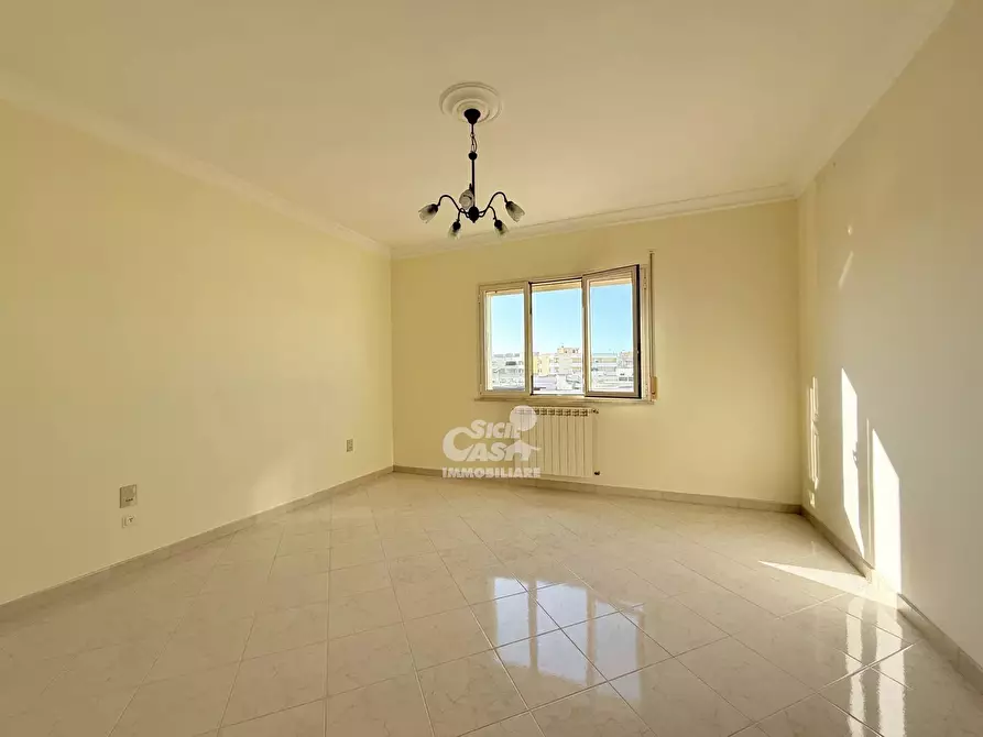 Immagine 21 di Casa trifamiliare in vendita  a Marsala