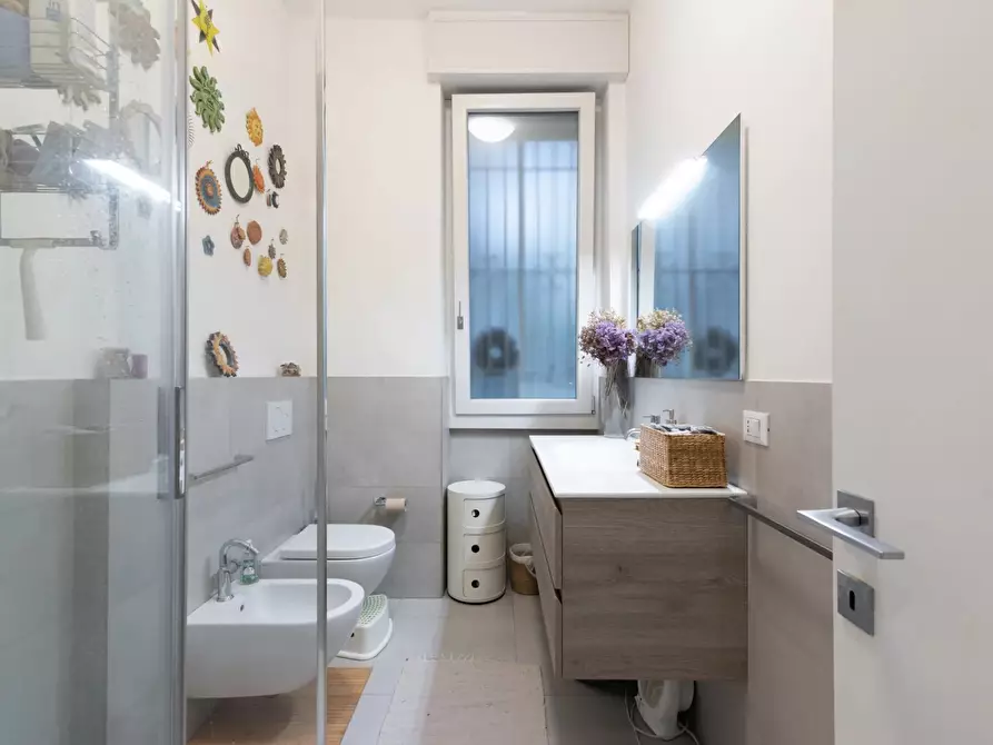 Immagine 9 di Casa trifamiliare in vendita  a Milano