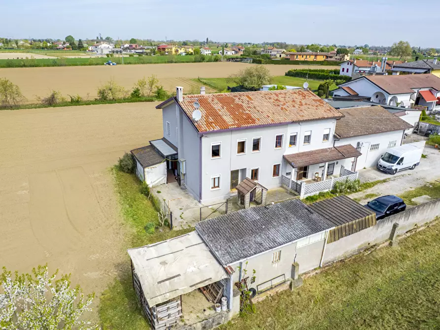 Immagine 47 di Terreno edificabile in vendita  a Campagna Lupia
