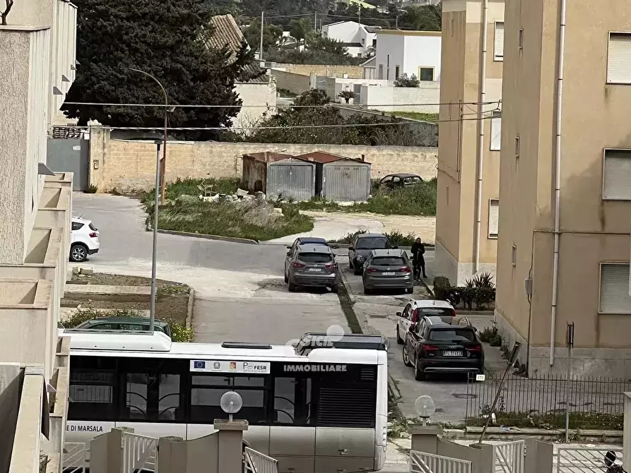 Immagine 22 di Casa trifamiliare in vendita  a Marsala