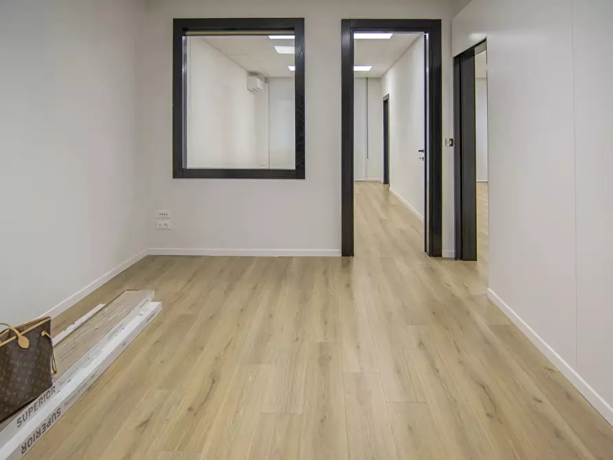 Immagine 5 di Castello in affitto  a Padova