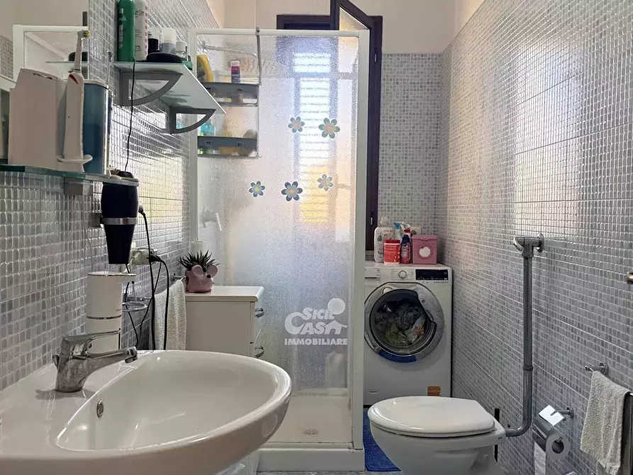 Immagine 15 di Casa trifamiliare in vendita  a Marsala