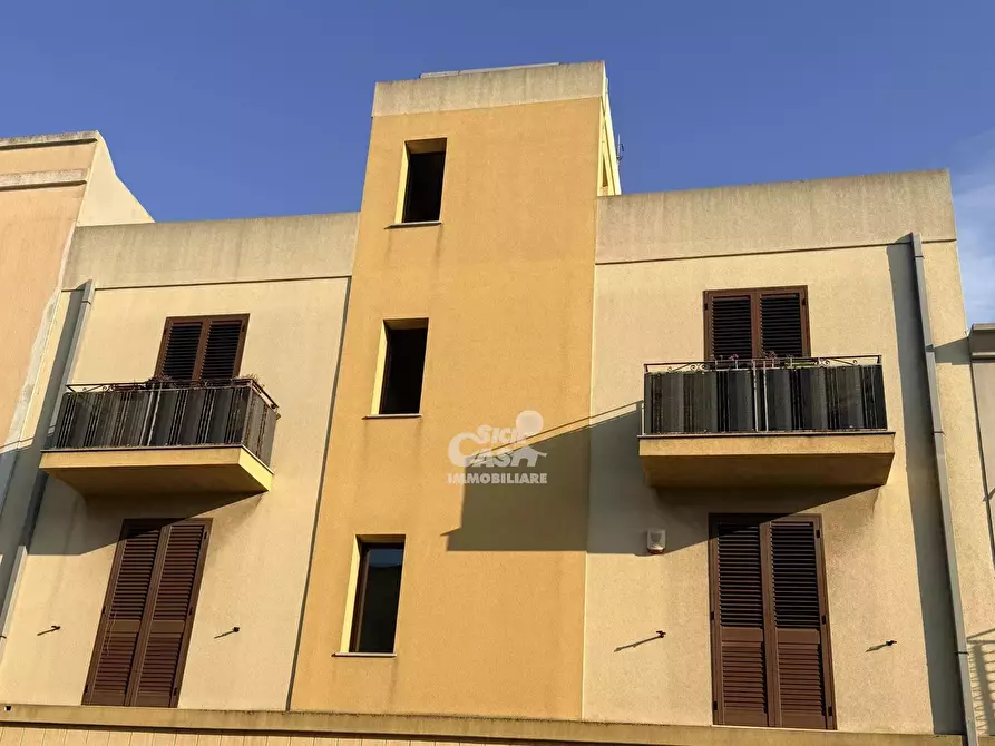 Immagine 32 di Casa trifamiliare in vendita  a Marsala