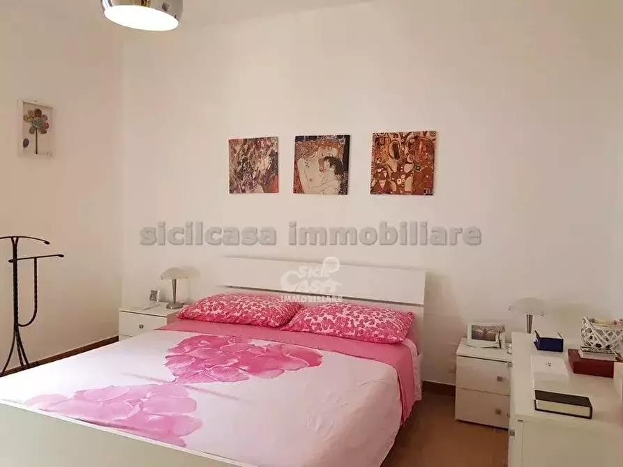 Immagine 4 di Casa trifamiliare in vendita  a Marsala